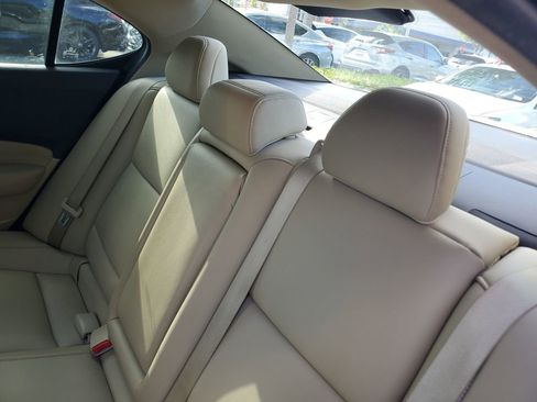 Used 2020 Acura TLX FWD image 11