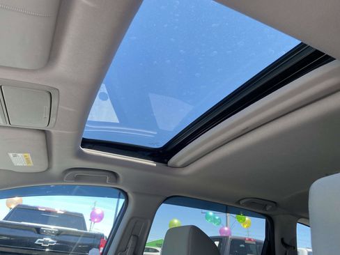 Used 2019 Honda CR-V EX image 17