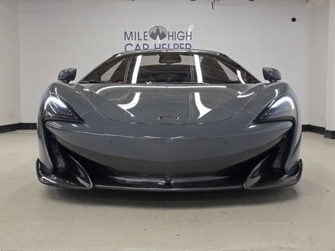 Used 2020 McLaren 600LT Spider image 4
