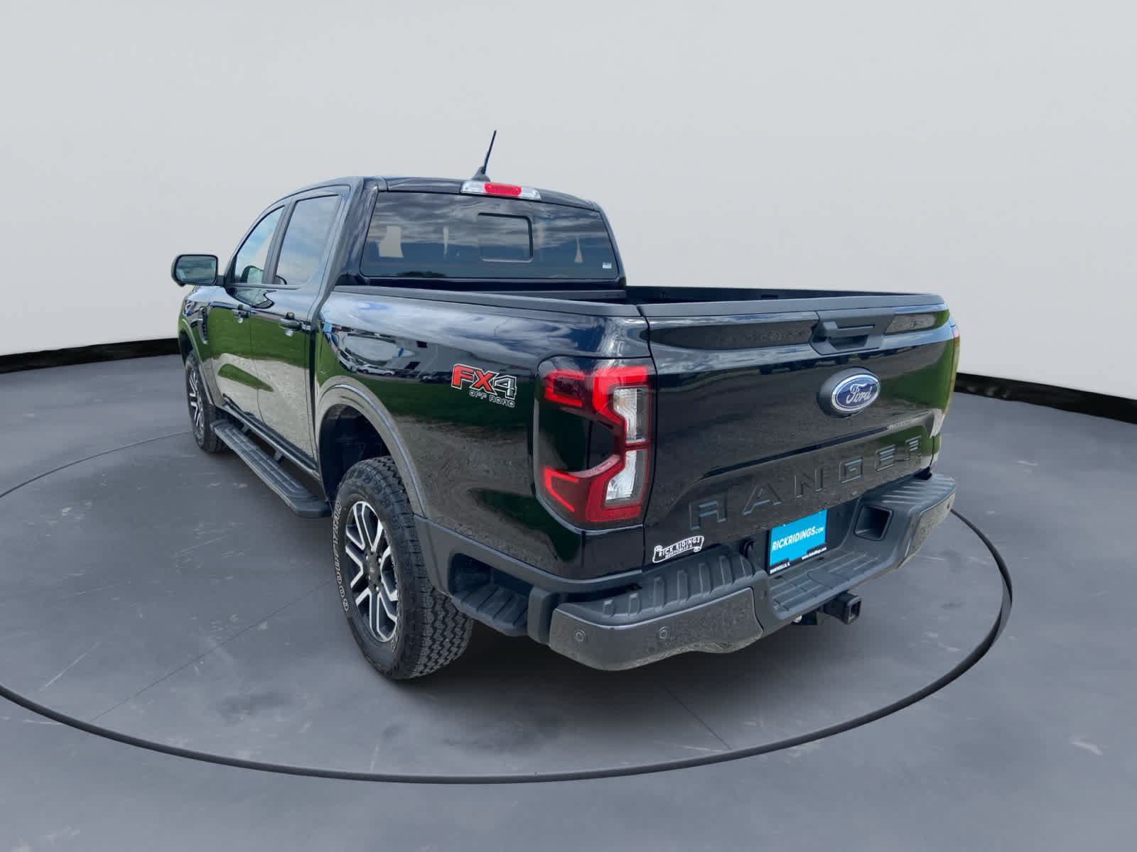 Used 2024 Ford Ranger Lariat w/ FX4 Off-Road Package AWD/4WD image 4