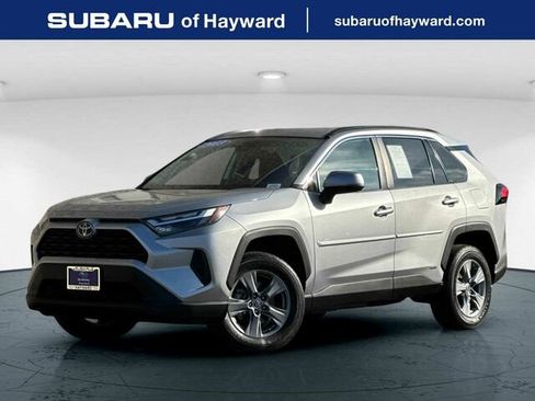 Used 2023 Toyota RAV4 LE AWD/4WD image 1