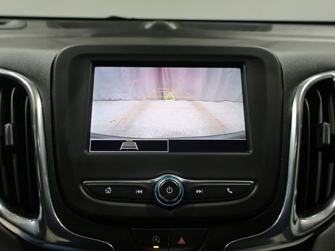 Used 2023 Chevrolet Equinox LT w/ Driver Convenience Package image 27