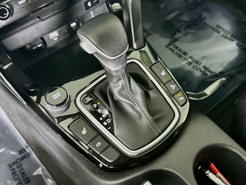 Used 2025 Kia Seltos EX FWD image 21