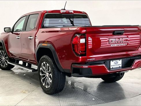 Used 2025 GMC Canyon Denali AWD/4WD image 12
