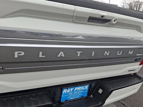 Certified 2022 Ford F150 Platinum w/ FX4 Off-Road Package image 33