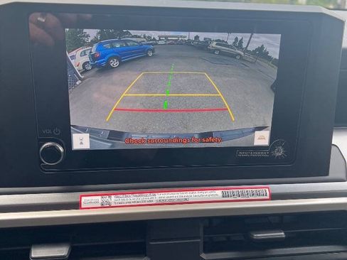 Used 2025 Toyota Tacoma SR5 RWD image 13