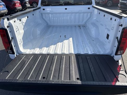 Used 2023 Chevrolet Colorado W/T image 22