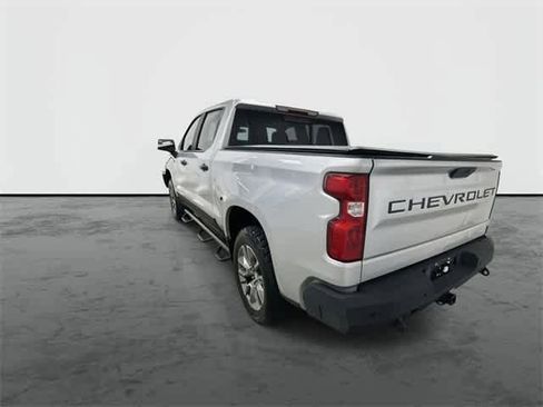 Used 2019 Chevrolet Silverado 1500 LT w/ Texas Edition image 2