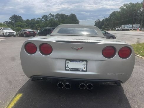 Used 2006 Chevrolet Corvette Convertible w/ Preferred Equipment Group RWD image 5