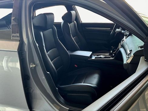 Used 2022 Honda Accord Sport image 27