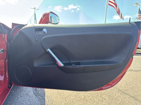 Used 2007 Saturn Sky Red Line w/ Premium Trim Pkg image 26