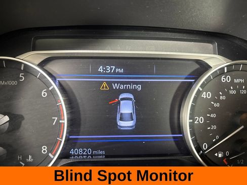 Used 2025 Nissan Altima 2.5 SV FWD image 16