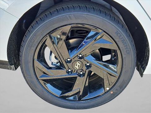 New 2026 Hyundai Elantra Sport image 10