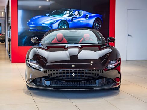 Used 2024 Ferrari Roma Spider image 2