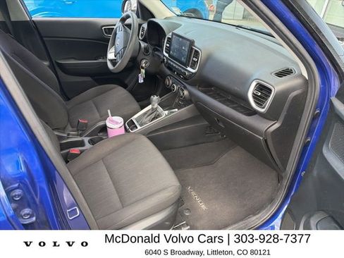 Used 2021 Hyundai Venue SE FWD image 10