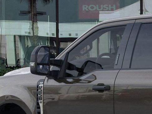New 2025 Ford F250 XLT image 20