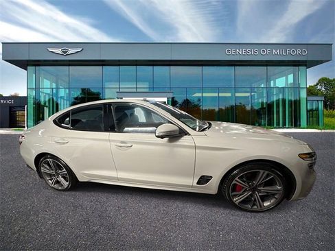 Used 2025 Genesis G70 3.3T Advanced w/ Sport Prestige Package image 5