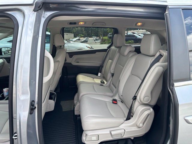 Used 2025 Honda Odyssey EX-L image 10