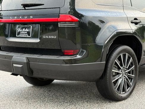 Certified 2025 Lexus GX 550 w/ Accessory Package (2T) AWD/4WD image 15