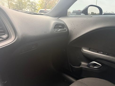 Used 2023 Dodge Challenger R/T image 24