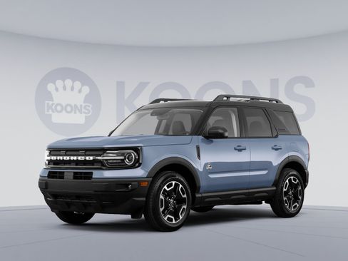 Used 2024 Ford Bronco Sport Outer Banks w/ Tech Package AWD/4WD image 1