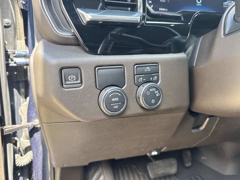 Used 2023 Chevrolet Silverado 1500 LT w/ All Star Edition Plus RWD image 20