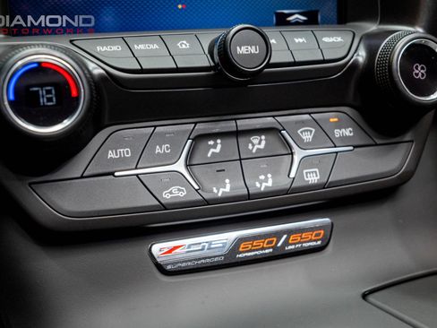 Used 2019 Chevrolet Corvette Z06 image 98