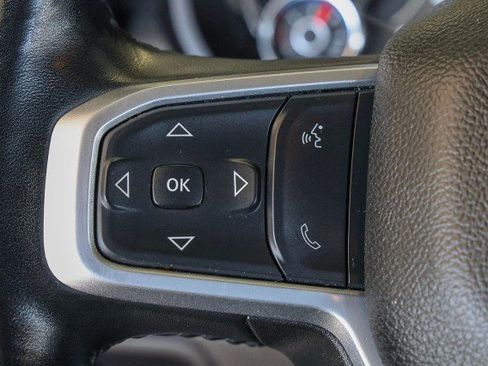 Used 2024 RAM 2500 Big Horn AWD/4WD image 25