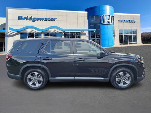 Used 2023 Honda Pilot EX-L image 7