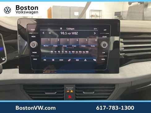 New 2026 Volkswagen Jetta SE FWD image 21