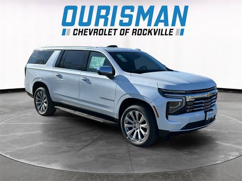 New 2026 Chevrolet Suburban Premier image 1