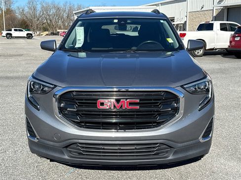Used 2020 GMC Terrain SLE w/ Driver Convenience Package image 8
