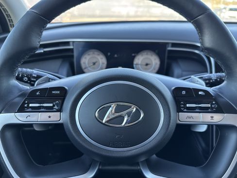 Used 2024 Hyundai Tucson Limited image 10