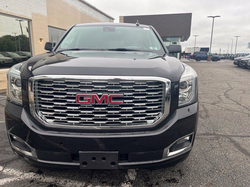 Used 2020 GMC Yukon Denali w/ Open Road Package AWD/4WD image 2