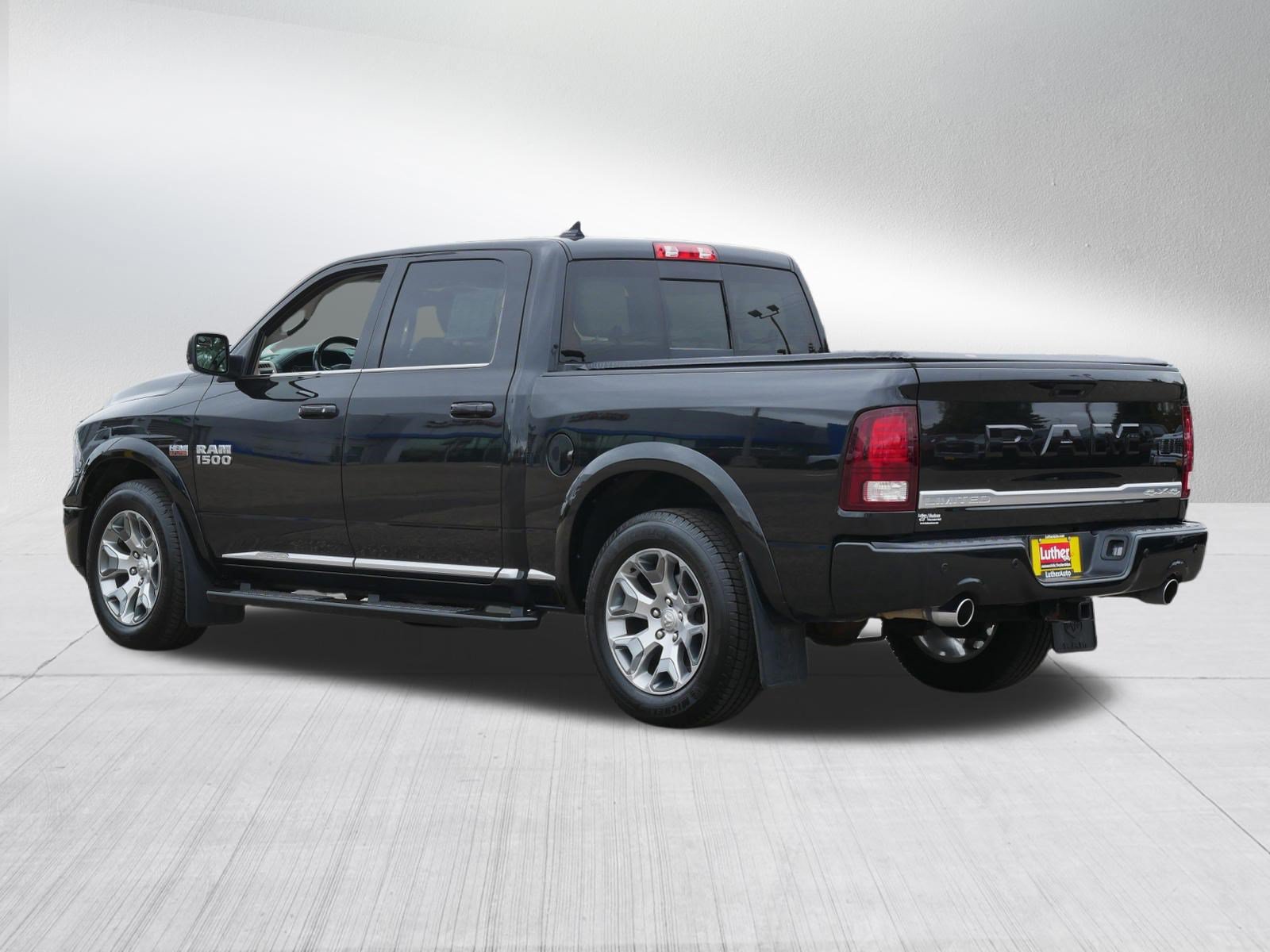 Used 2018 RAM 1500 Limited AWD/4WD image 5