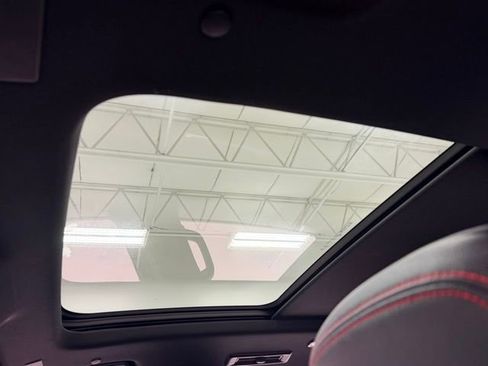 Certified 2024 Chevrolet Traverse RS image 21