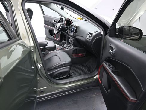 Used 2021 Jeep Compass Trailhawk w/ Sun and Sound Group image 13