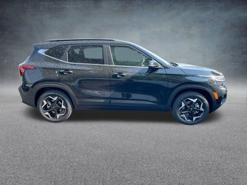 New 2026 Kia Seltos EX image 33