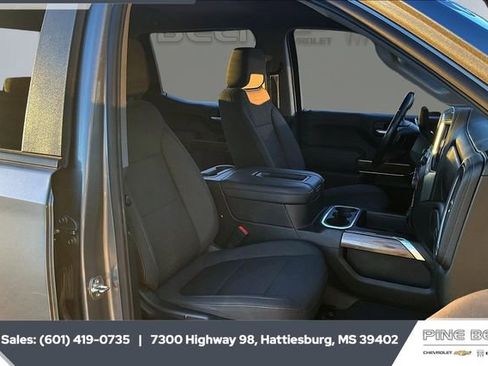 Used 2021 Chevrolet Silverado 1500 RST w/ Z71 Off-Road Package image 6