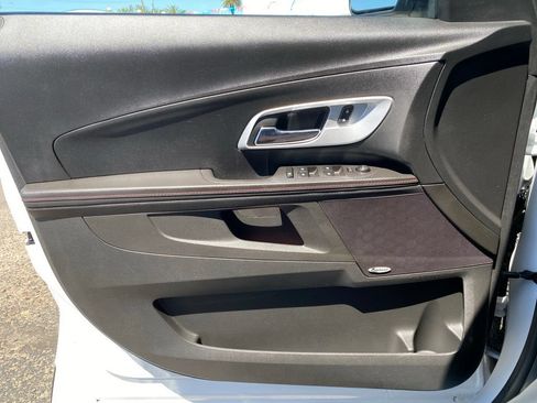 Used 2015 Chevrolet Equinox LT w/ Driver Convenience Package FWD image 27