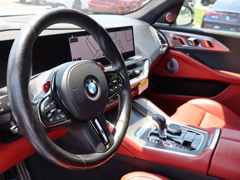 Used 2023 BMW XM AWD/4WD image 10