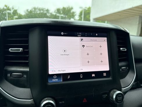 Used 2022 RAM 1500 Big Horn AWD/4WD image 19