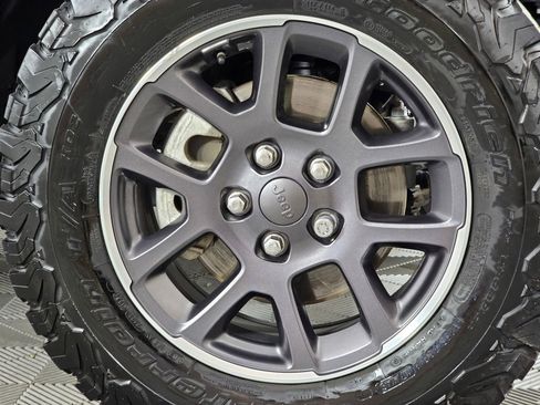 Used 2021 Jeep Wrangler Unlimited Sport image 8