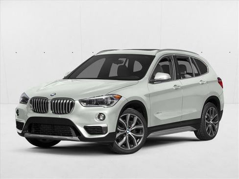 Used 2016 BMW X1 xDrive28i AWD/4WD image 1