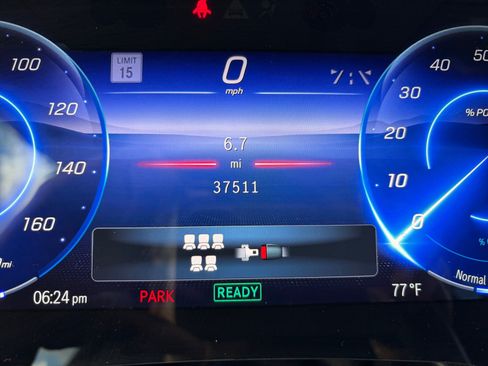 Used 2023 Mercedes-Benz EQS 580 4MATIC SUV image 23