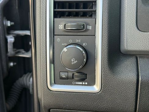 Used 2014 RAM 1500 Big Horn image 16