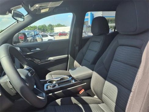 New 2026 Chevrolet Equinox LT AWD/4WD image 9