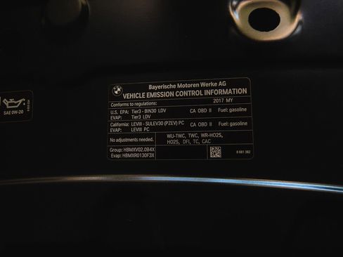 Used 2017 BMW 430i Coupe w/ Driver Assistance Package image 30