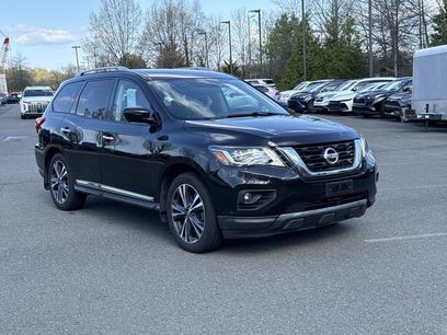 Used 2017 Nissan Pathfinder Platinum w/ Family Entertainment Package