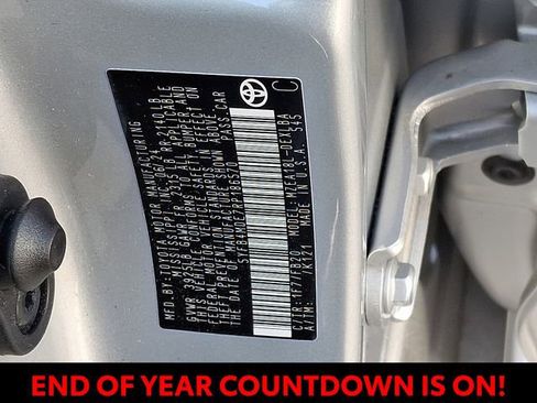 Used 2024 Toyota Corolla LE image 23